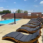 بيت ضيافة Rodinny Wellness U Langru دولني فوستونيس
