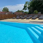 Rodinny Wellness U Langru * دولني فوستونيس