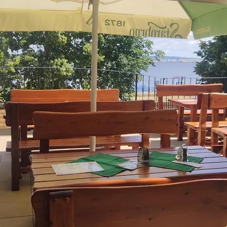 Rodinny Wellness U Langru Gasthof *