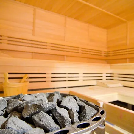 Rodinny Wellness U Langru Gasthof *