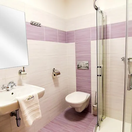 Rodinny Wellness U Langru